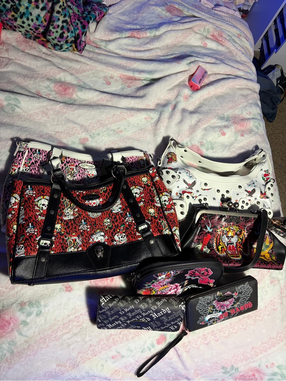 Ed hardy bag & wallet bundle